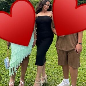 2-Pack Black and Olive Green Strapless Dresses SHEIN (green one never worn)